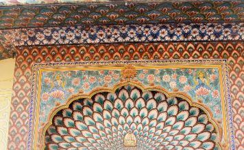 The Vibrant Hues of Jaipur, India