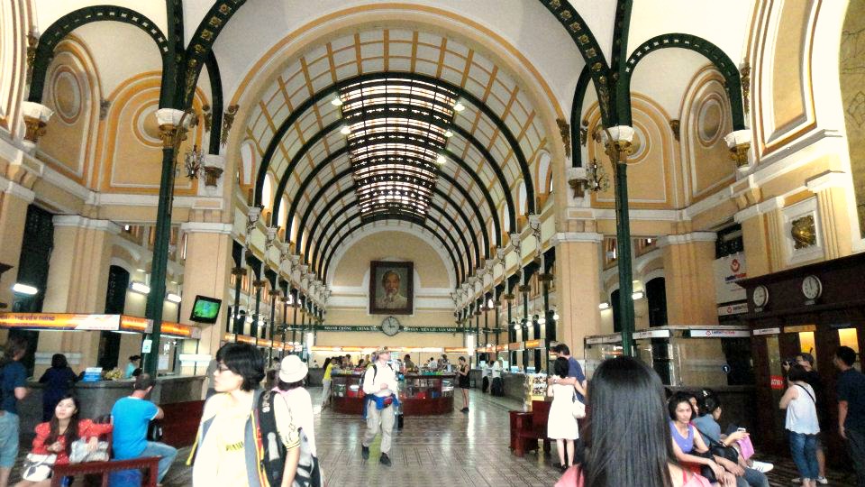 Saigon Central Post Office buu dien
