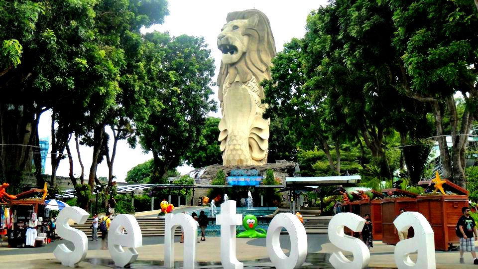 Sentosa Island's Merlion singapore 2